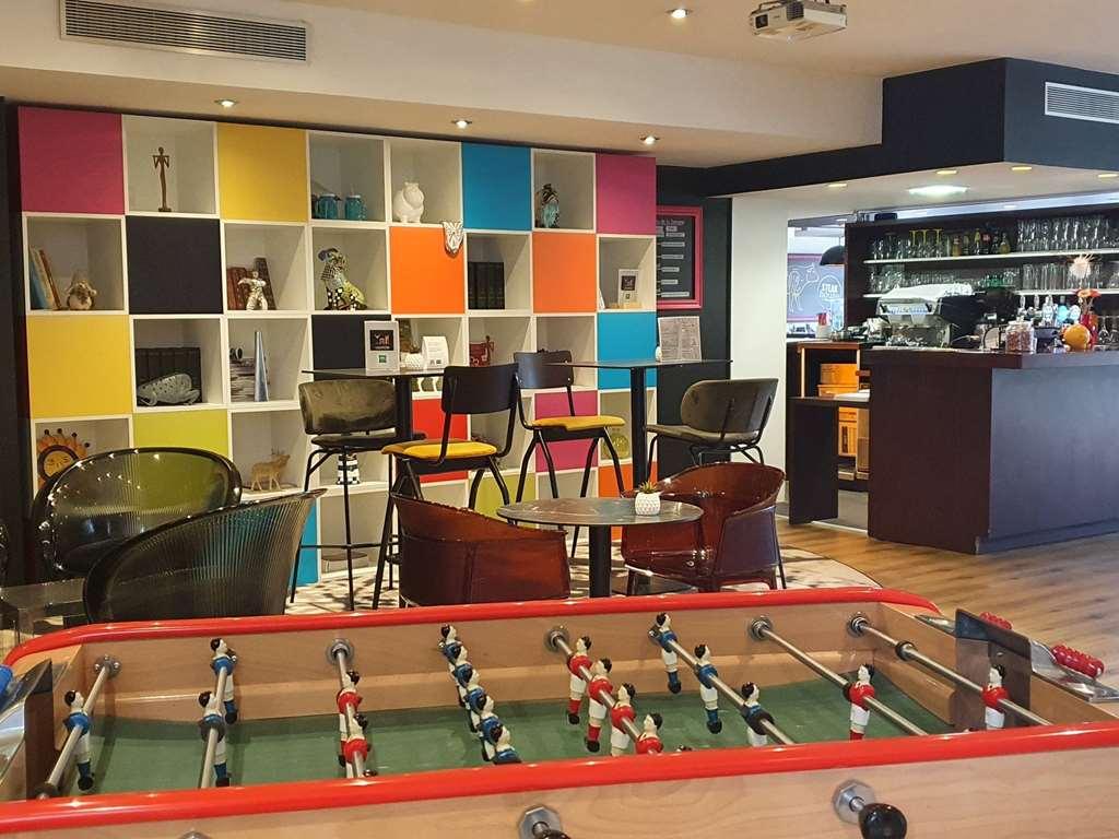 Ibis Styles Lorient Caudan Hotel Restoran gambar